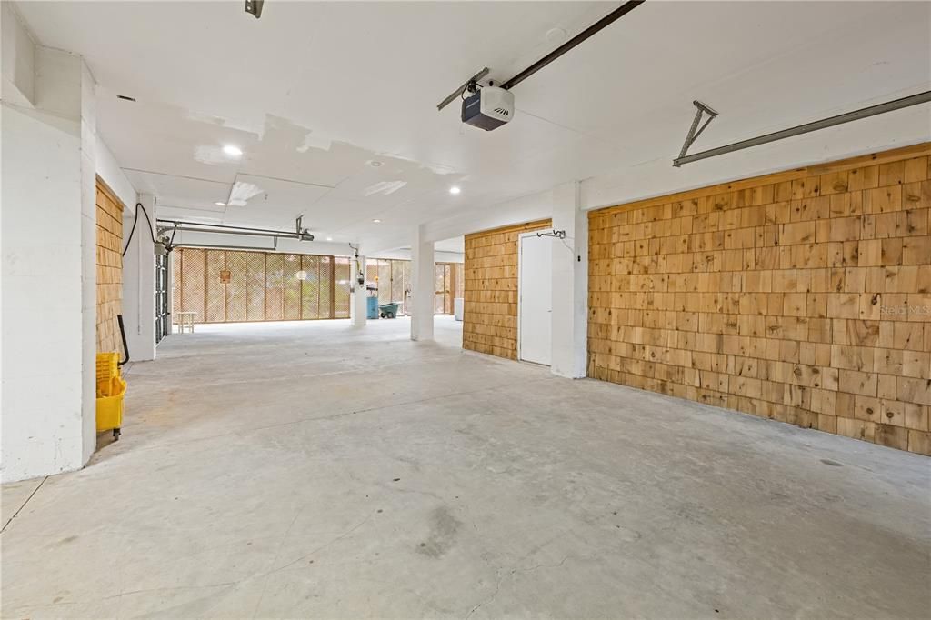 На продажу: $685,000 (2 спален, 2 ванн, 1575 Квадратных фут)