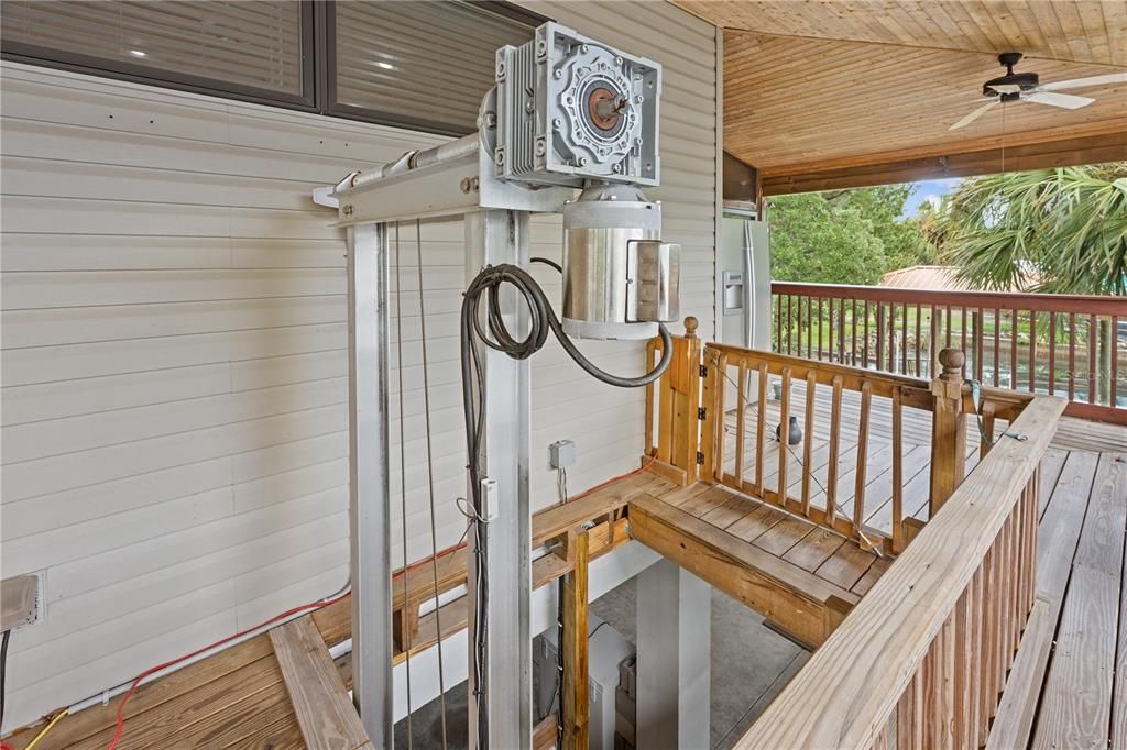 На продажу: $685,000 (2 спален, 2 ванн, 1575 Квадратных фут)