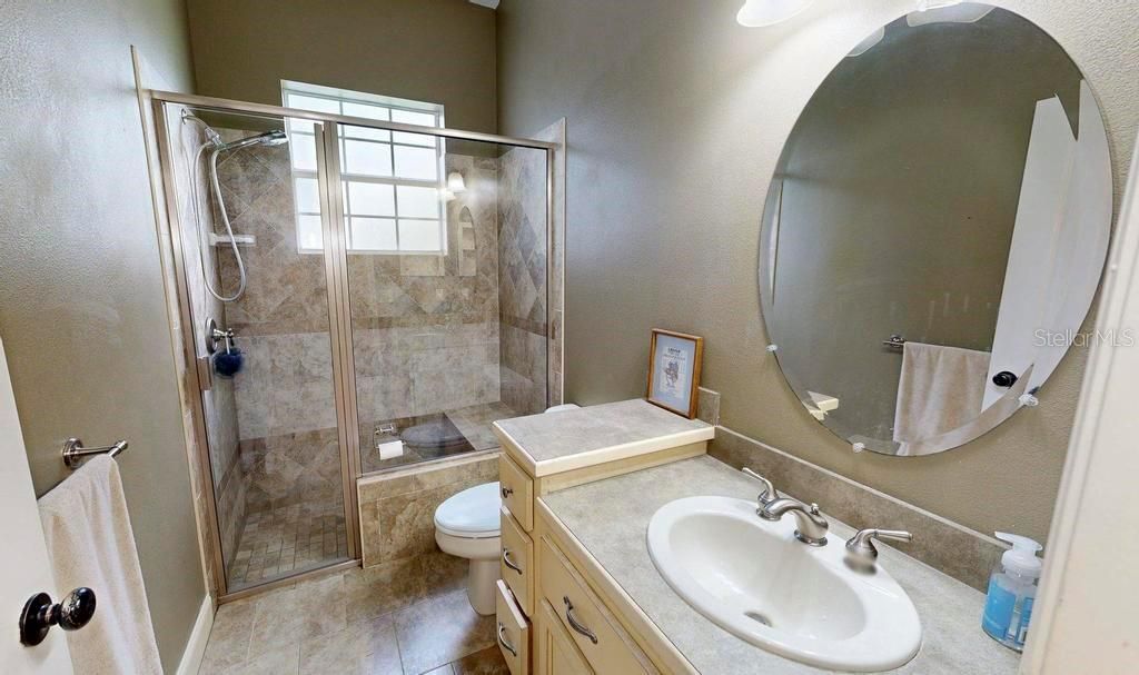 En Venta: $797,000 (5 camas, 4 baños, 3482 Pies cuadrados)