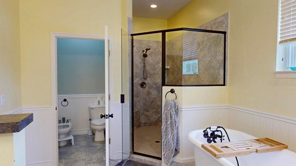 En Venta: $797,000 (5 camas, 4 baños, 3482 Pies cuadrados)