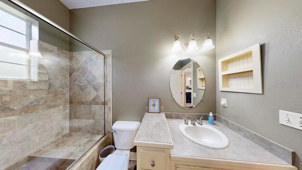 En Venta: $797,000 (5 camas, 4 baños, 3482 Pies cuadrados)