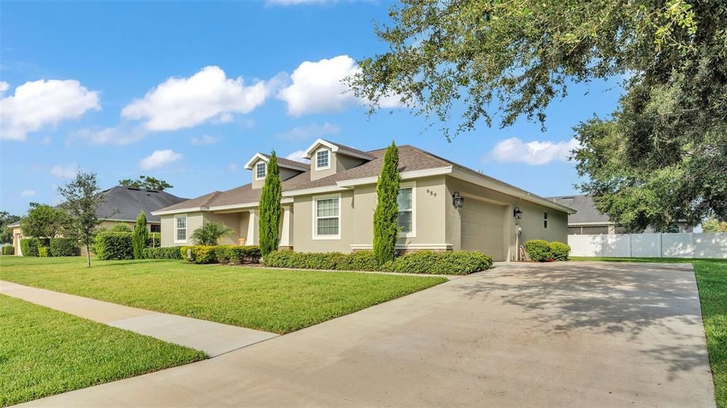 待售: $549,000 (4 贝兹, 3 浴室, 2580 平方英尺)