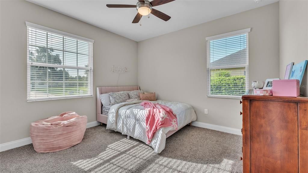 待售: $549,000 (4 贝兹, 3 浴室, 2580 平方英尺)