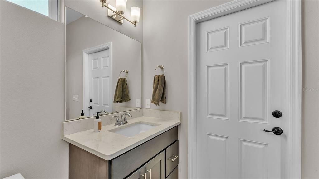 待售: $549,000 (4 贝兹, 3 浴室, 2580 平方英尺)