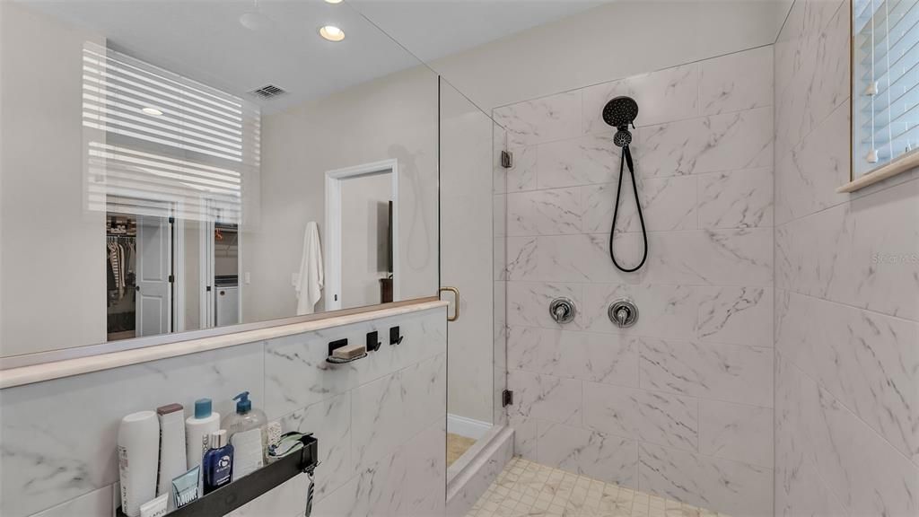 待售: $549,000 (4 贝兹, 3 浴室, 2580 平方英尺)