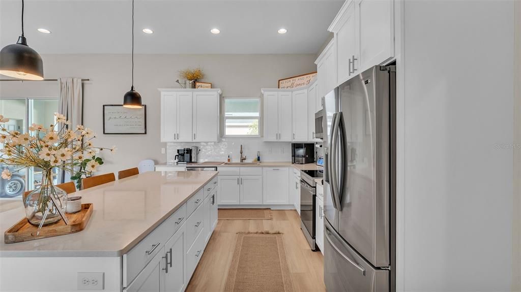 待售: $549,000 (4 贝兹, 3 浴室, 2580 平方英尺)