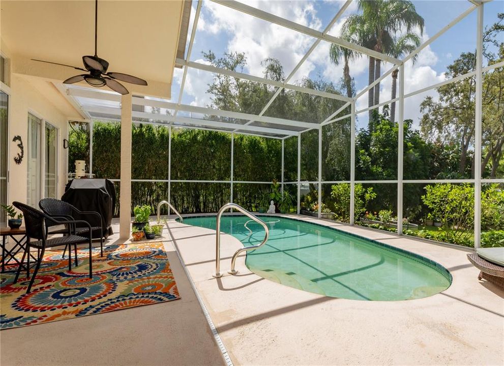 合同活跃: $519,900 (3 贝兹, 2 浴室, 1702 平方英尺)