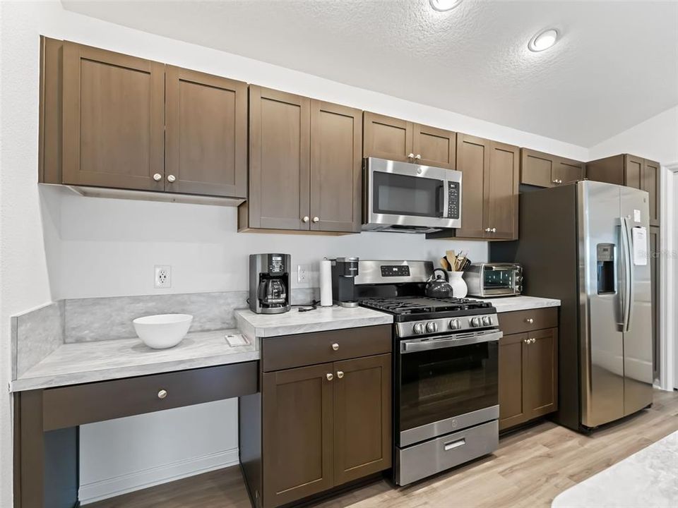 В аренду: $2,100 (2 спален, 2 ванн, 1198 Квадратных фут)