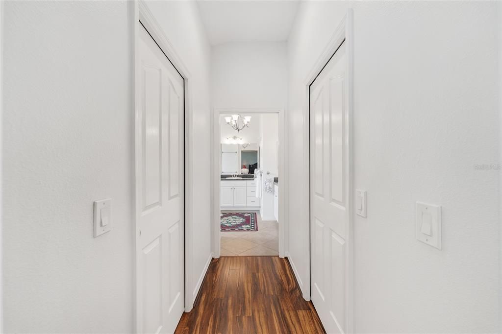 En Venta: $685,000 (3 camas, 2 baños, 1914 Pies cuadrados)