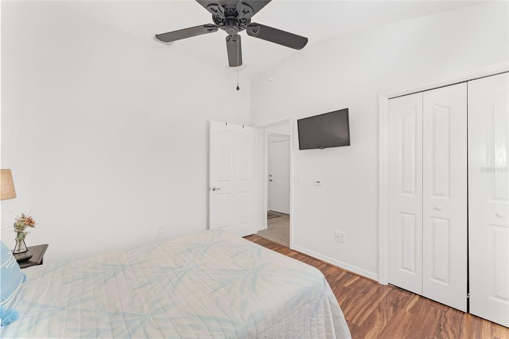 En Venta: $685,000 (3 camas, 2 baños, 1914 Pies cuadrados)