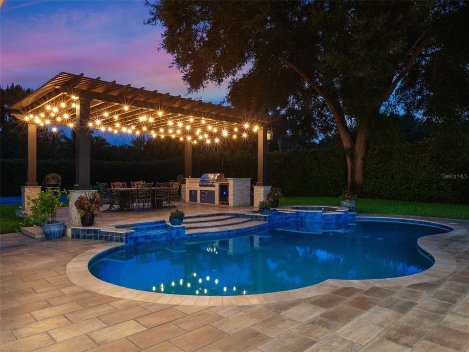 For Sale: $2,000,000 (5 beds, 6 baths, 4898 Square Feet)