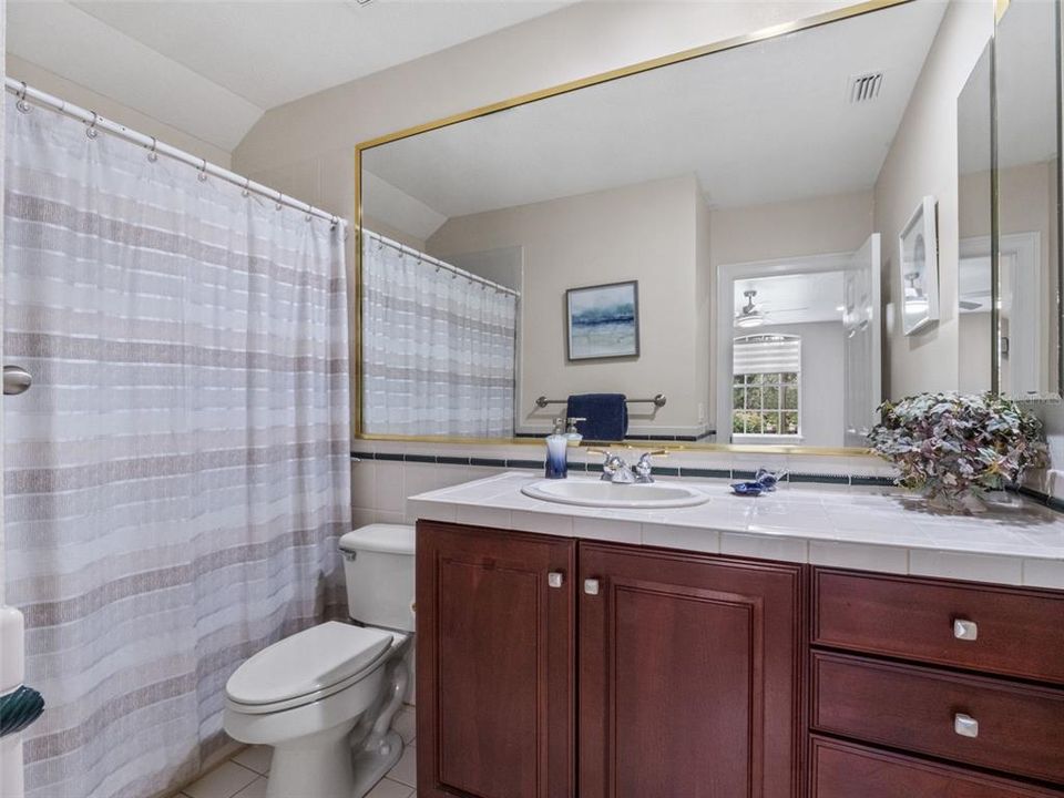 For Sale: $2,000,000 (5 beds, 6 baths, 4898 Square Feet)