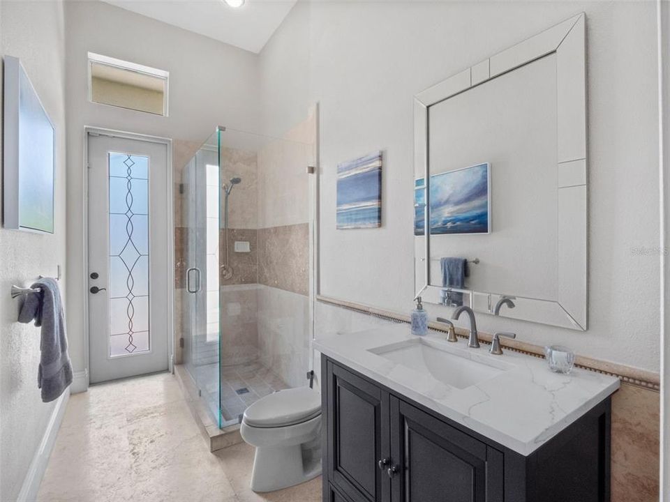 For Sale: $2,000,000 (5 beds, 6 baths, 4898 Square Feet)