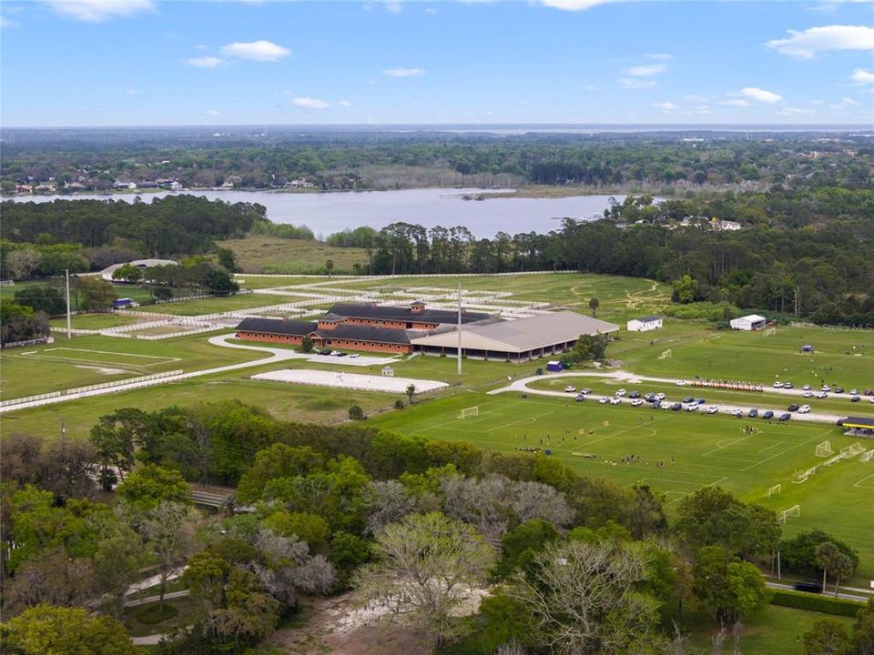 For Sale: $2,000,000 (5 beds, 6 baths, 4898 Square Feet)