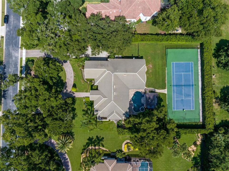 For Sale: $2,000,000 (5 beds, 6 baths, 4898 Square Feet)