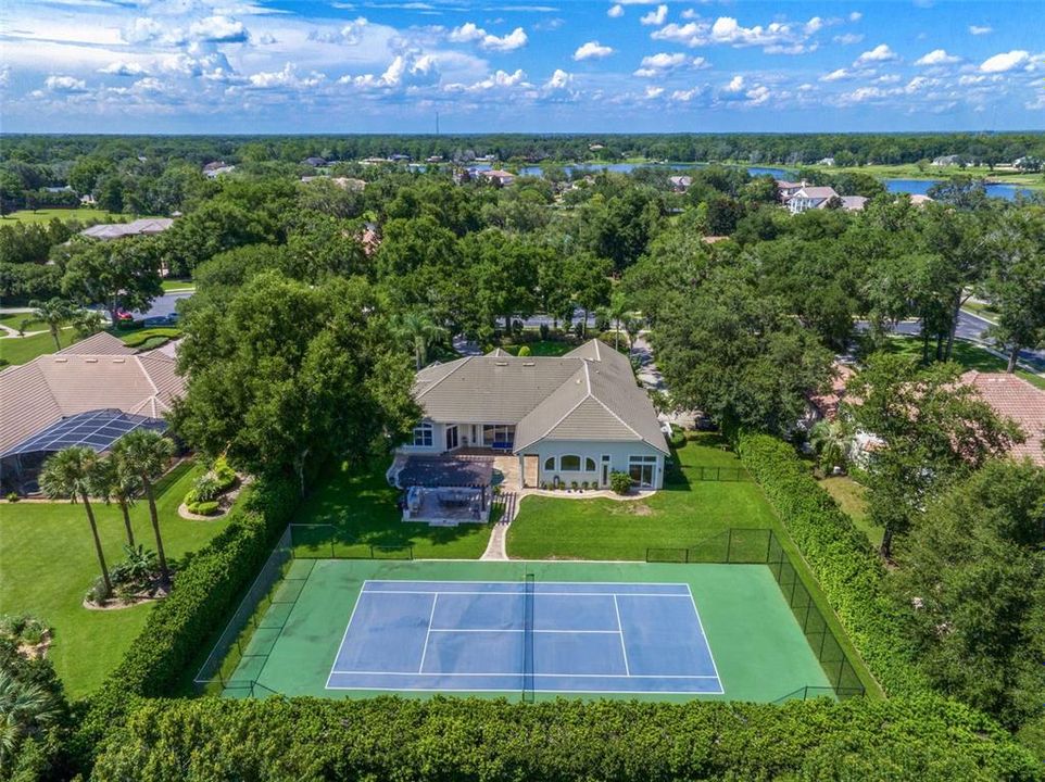 For Sale: $2,000,000 (5 beds, 6 baths, 4898 Square Feet)