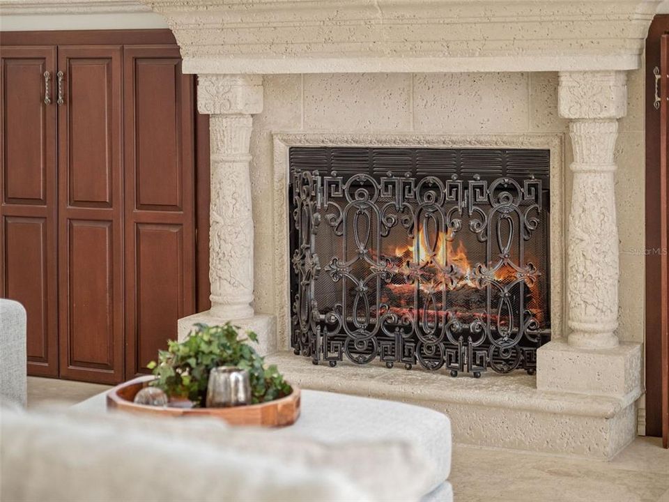 For Sale: $2,000,000 (5 beds, 6 baths, 4898 Square Feet)