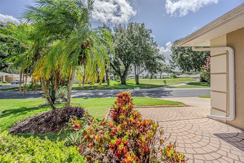 For Sale: $297,000 (2 beds, 2 baths, 1700 Square Feet)