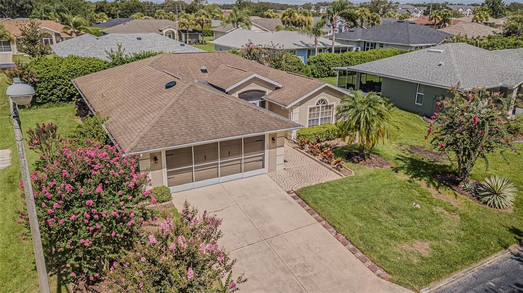 For Sale: $297,000 (2 beds, 2 baths, 1700 Square Feet)