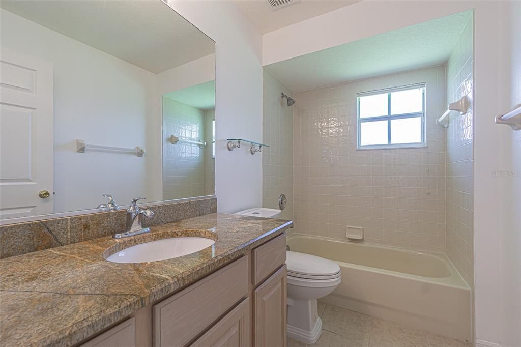 For Sale: $297,000 (2 beds, 2 baths, 1700 Square Feet)