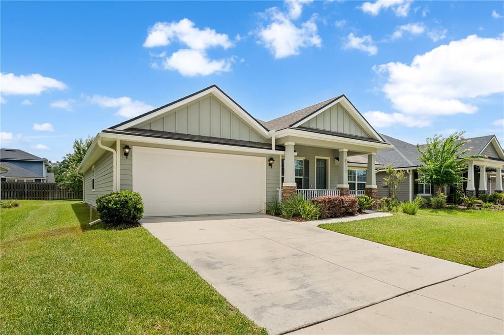 For Sale: $379,900 (3 beds, 2 baths, 1970 Square Feet)