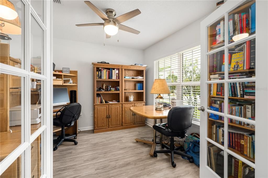 For Sale: $379,900 (3 beds, 2 baths, 1970 Square Feet)