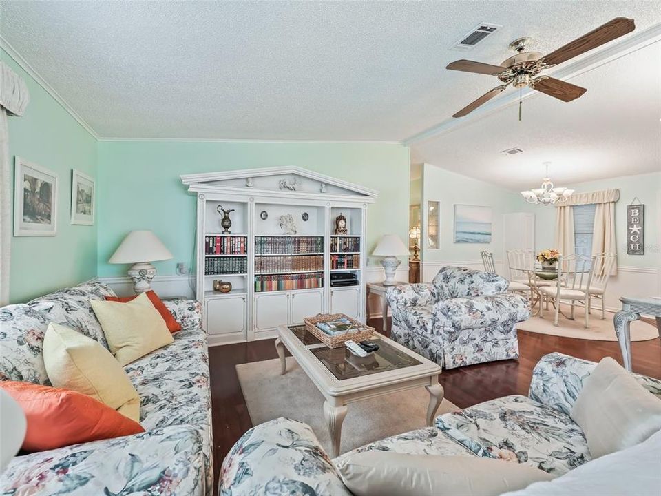 En Renta: $2,250 (2 camas, 2 baños, 1040 Pies cuadrados)