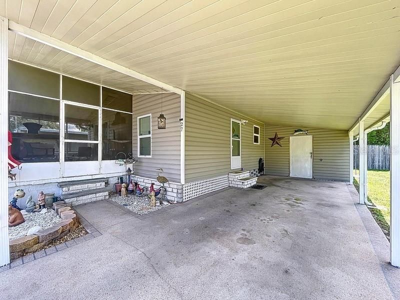 For Sale: $139,000 (2 beds, 2 baths, 864 Square Feet)