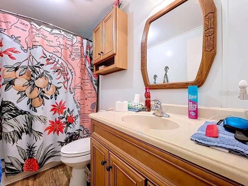 For Sale: $139,000 (2 beds, 2 baths, 864 Square Feet)