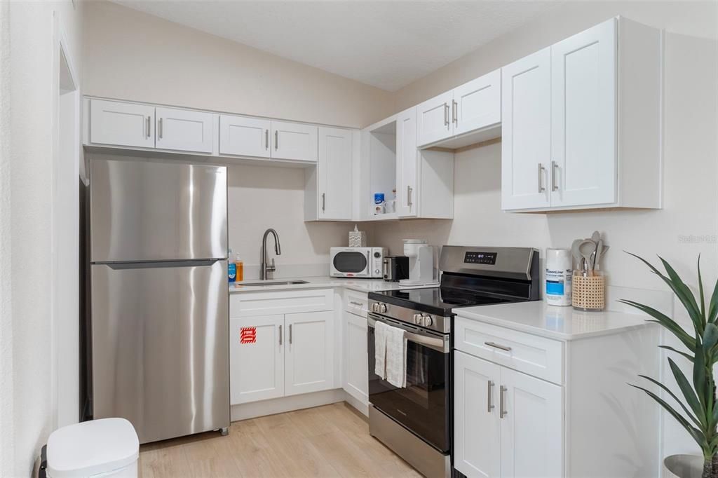 For Sale: $3,545,000 (16 beds, 0 baths, 8177 Square Feet)