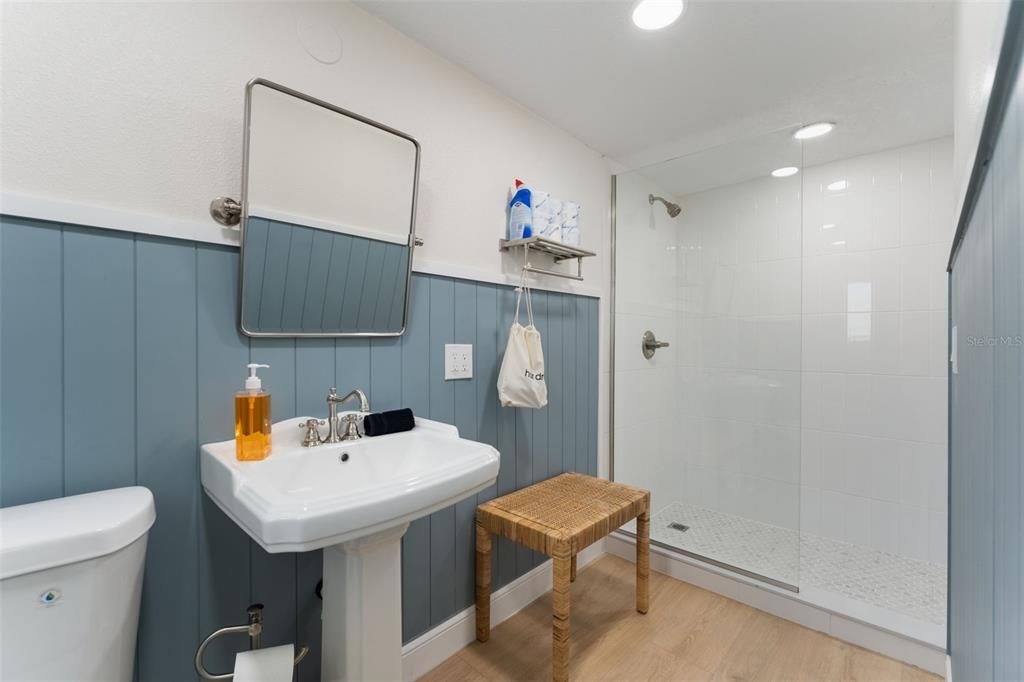 For Sale: $3,545,000 (16 beds, 0 baths, 8177 Square Feet)