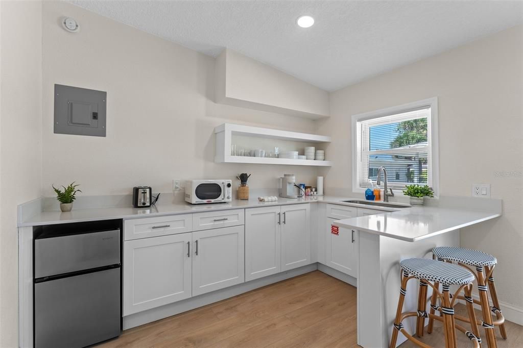 For Sale: $3,545,000 (16 beds, 0 baths, 8177 Square Feet)