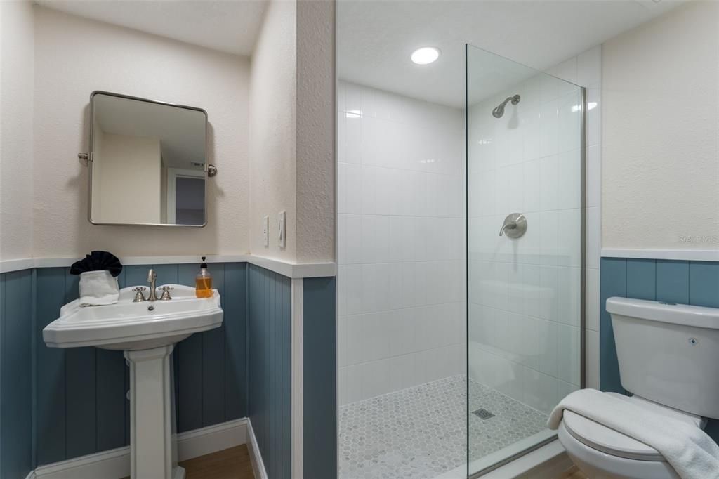 For Sale: $3,545,000 (16 beds, 0 baths, 8177 Square Feet)