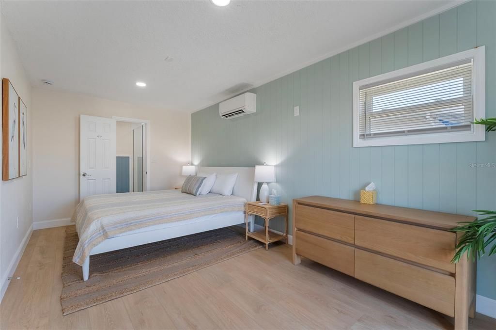 For Sale: $3,545,000 (16 beds, 0 baths, 8177 Square Feet)