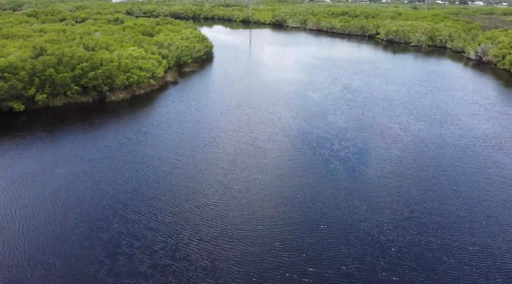 En Venta: $1,275,000 (18.47 acres)