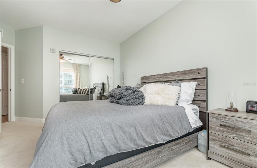 For Sale: $669,900 (3 beds, 3 baths, 2085 Square Feet)