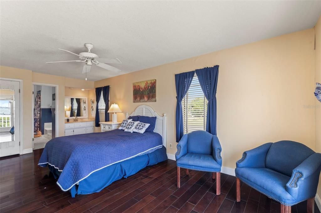 待售: $1,290,000 (3 贝兹, 3 浴室, 2606 平方英尺)