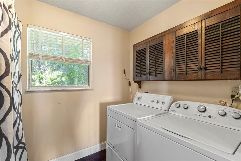 待售: $1,290,000 (3 贝兹, 3 浴室, 2606 平方英尺)