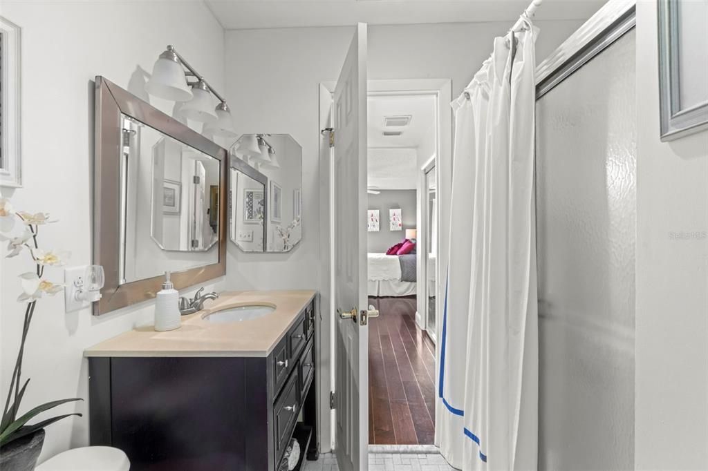 待售: $1,290,000 (3 贝兹, 3 浴室, 2606 平方英尺)