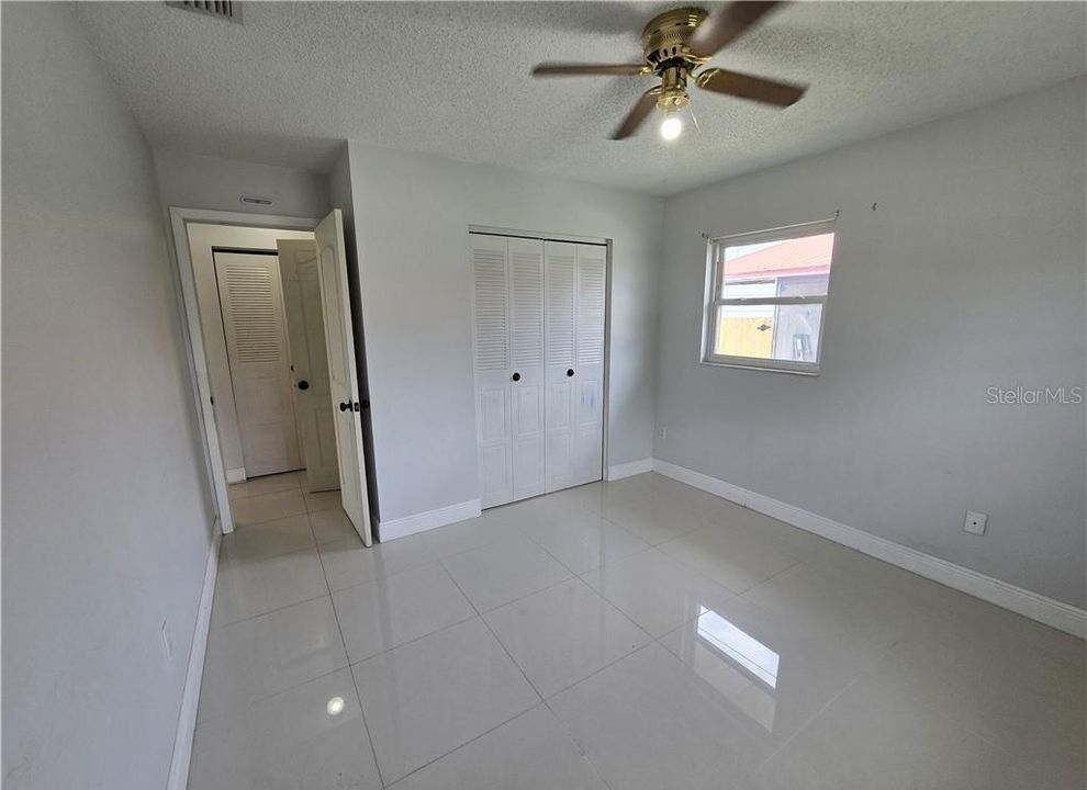 Activo con contrato: $184,900 (2 camas, 2 baños, 988 Pies cuadrados)