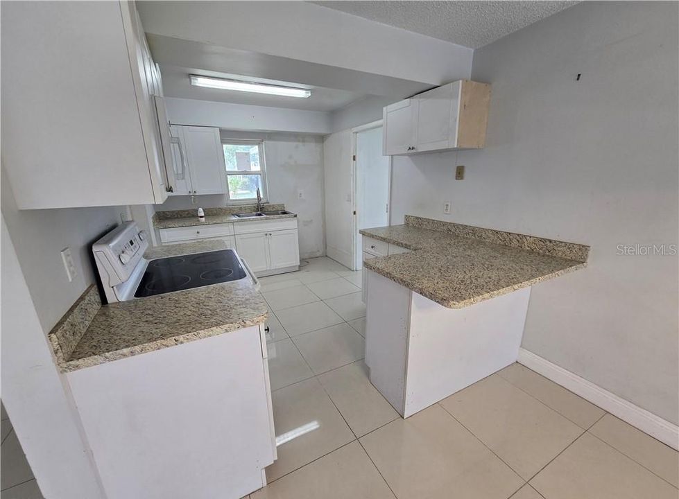 Activo con contrato: $184,900 (2 camas, 2 baños, 988 Pies cuadrados)