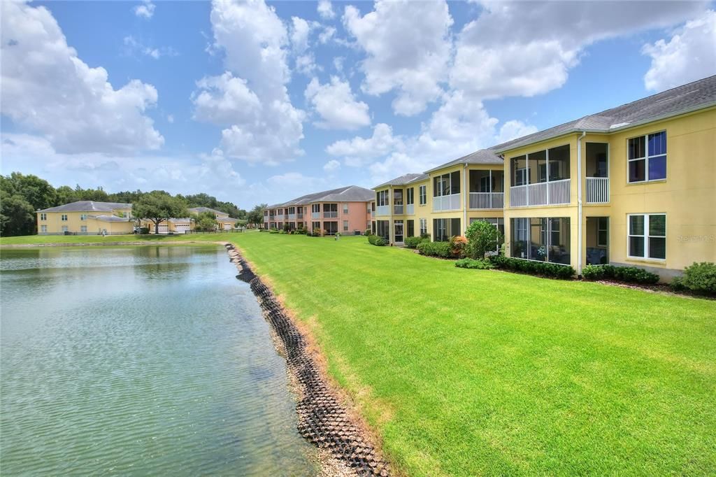 На продажу: $309,500 (2 спален, 2 ванн, 1722 Квадратных фут)