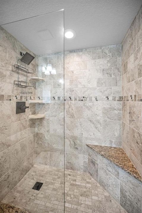 Active With Contract: $2,600 (2 beds, 2 baths, 1175 Square Feet)