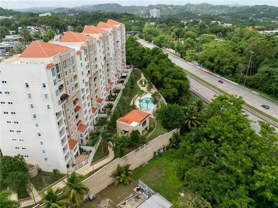 На продажу: $895,000 (4 спален, 3 ванн, 3064 Квадратных фут)