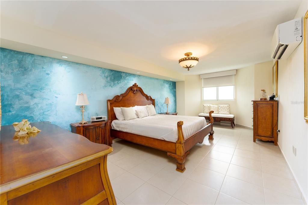 На продажу: $895,000 (4 спален, 3 ванн, 3064 Квадратных фут)