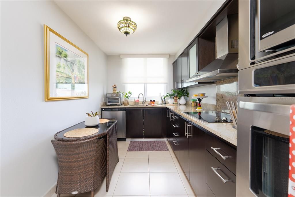 На продажу: $895,000 (4 спален, 3 ванн, 3064 Квадратных фут)