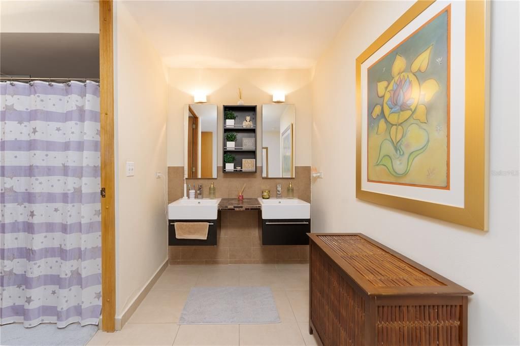 На продажу: $895,000 (4 спален, 3 ванн, 3064 Квадратных фут)