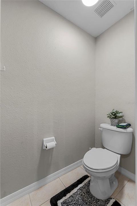 En Venta: $265,000 (3 camas, 2 baños, 1832 Pies cuadrados)