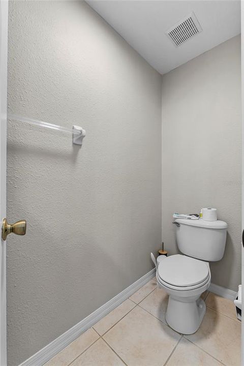 En Venta: $265,000 (3 camas, 2 baños, 1832 Pies cuadrados)