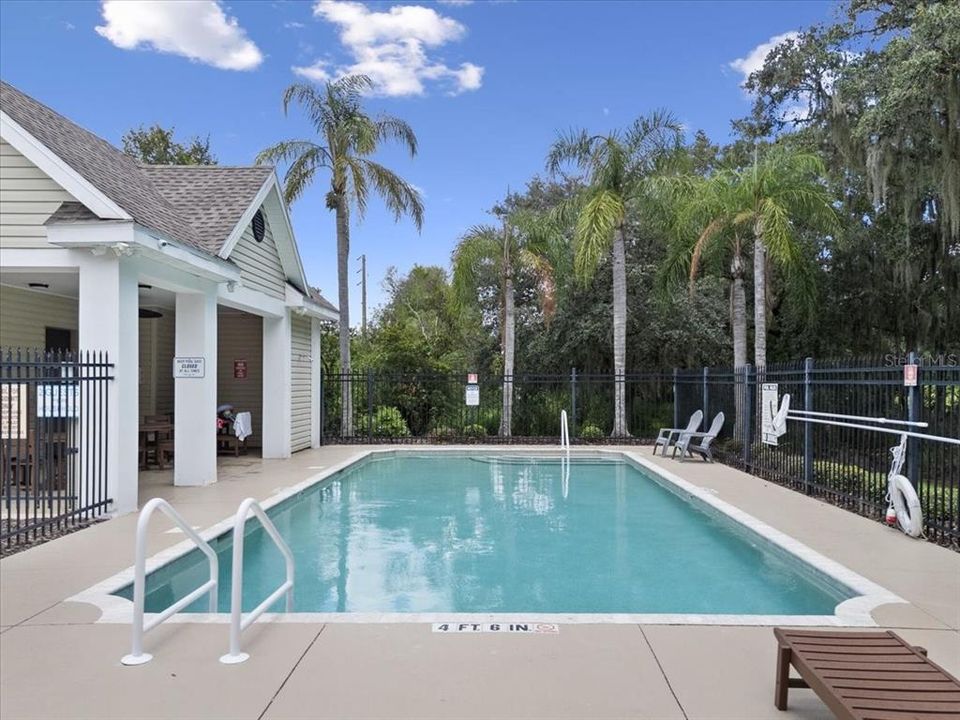 En Venta: $265,000 (3 camas, 2 baños, 1832 Pies cuadrados)